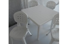 Пластиковый стул Цертоса (белый)